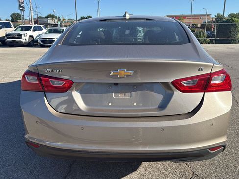 Used 2025 Chevrolet Malibu LT FWD image 6