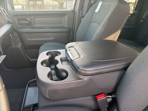 New 2026 RAM 2500 Tradesman AWD/4WD image 26