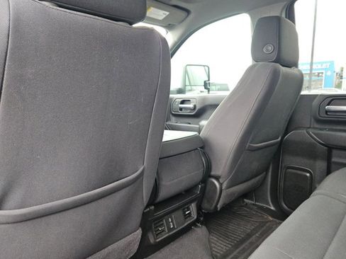 Used 2024 Chevrolet Silverado 2500 Custom w/ Custom Value Package image 15