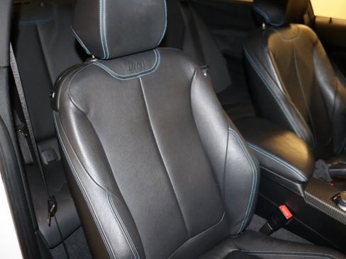 Used 2017 BMW M2 RWD image 31