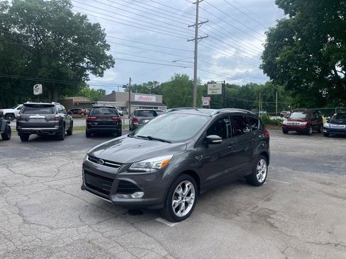 Used 2015 Ford Escape Titanium w/ Equipment Group 301A AWD/4WD image 1
