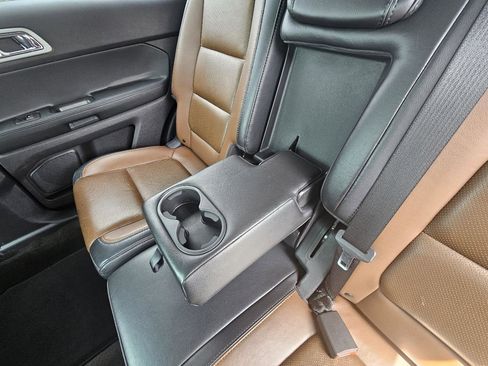 Used 2012 Ford Explorer Limited FWD image 23