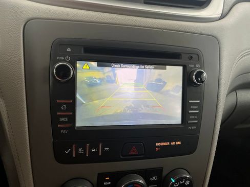 Used 2015 Chevrolet Traverse LS FWD image 65