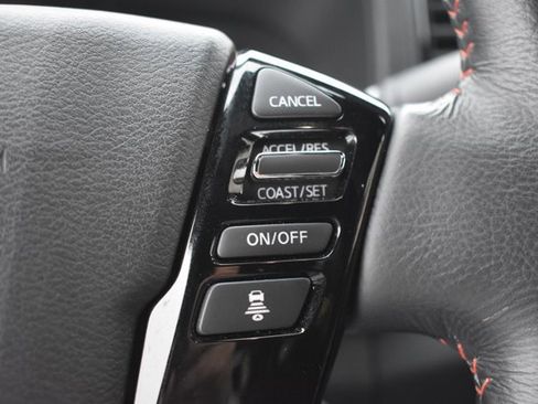 Used 2024 Nissan Frontier PRO-4X w/ Technology Package image 20