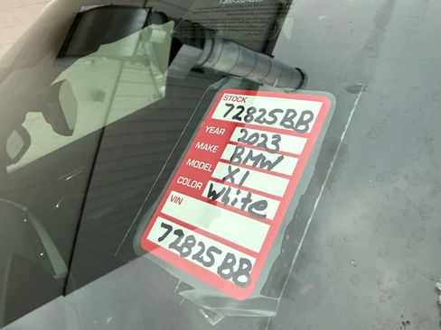 Certified 2023 BMW X1 xDrive28i w/ Convenience Package image 17