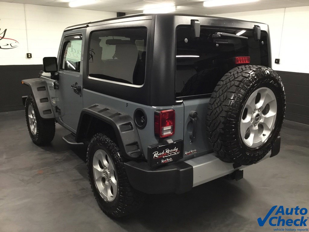 Used 2015 Jeep Wrangler Sahara w/ Connectivity Group AWD/4WD image 7
