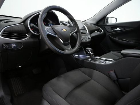 Used 2024 Chevrolet Malibu LT FWD image 12