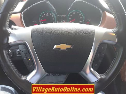 Used 2017 Chevrolet Traverse LT AWD/4WD image 41