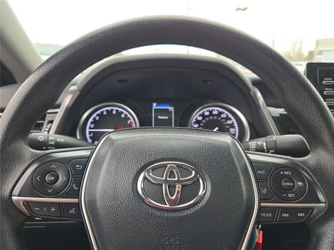 Used 2024 Toyota Camry LE image 34
