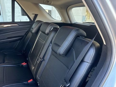 Used 2013 Mercedes-Benz ML 350 BlueTEC 4MATIC image 19