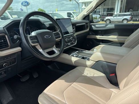 Used 2024 Ford Expedition Max Limited image 8