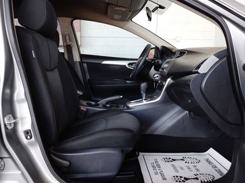 Used 2013 Nissan Sentra SR FWD image 14