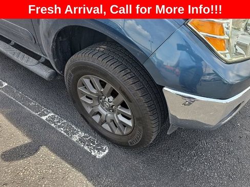 Used 2013 Nissan Frontier SL AWD/4WD image 17