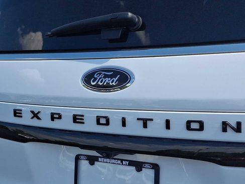 Certified 2023 Ford Expedition Limited AWD/4WD image 34