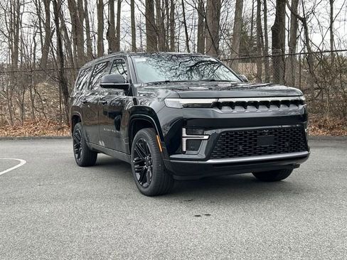 New 2026 Jeep Grand Wagoneer Limited AWD/4WD image 1