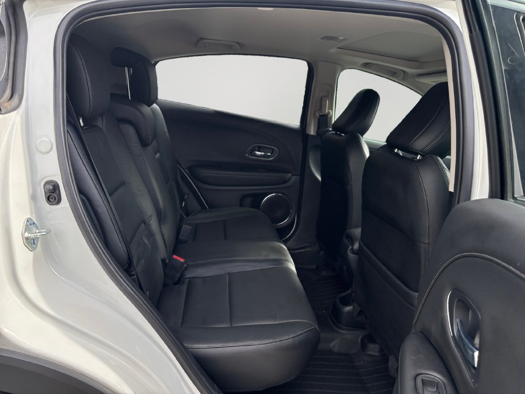 Used 2021 Honda HR-V EX-L image 13