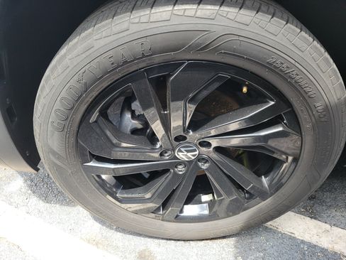 Used 2022 Volkswagen Atlas SE FWD image 8
