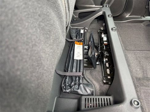 New 2026 Chevrolet Colorado ZR2 w/ Off-Road Front Bumper Package image 35