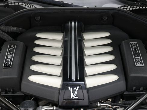 Used 2016 Rolls-Royce Ghost image 91