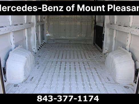 Used 2025 RAM ProMaster 2500 w/ Convenience Group image 22