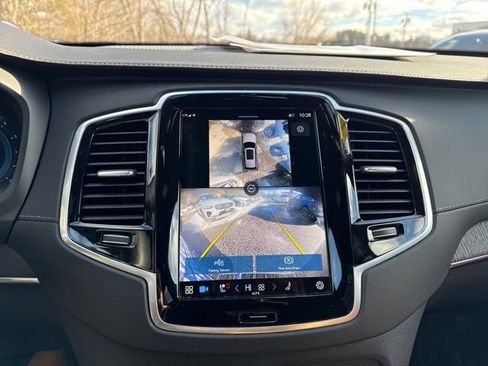 Certified 2024 Volvo XC90 T8 Ultimate w/ Protection Package image 28