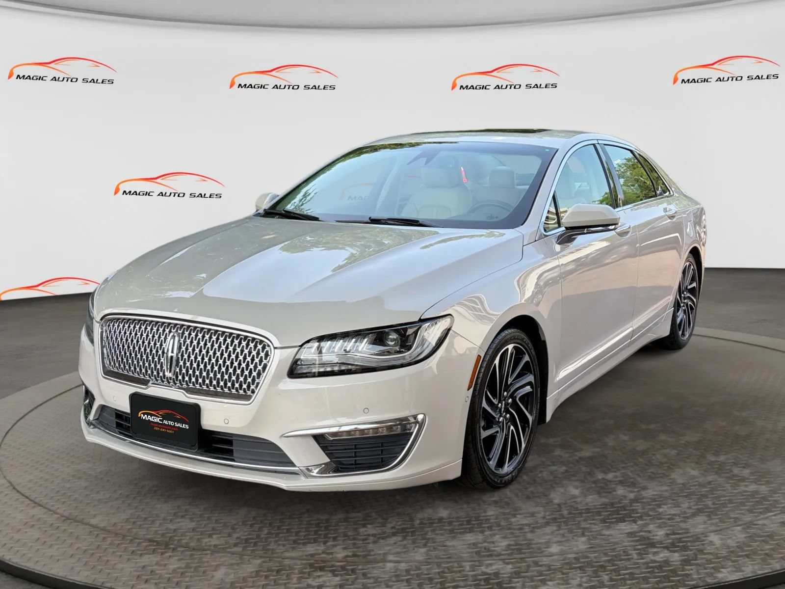 Used 2020 Lincoln MKZ Reserve w/ Elements Package AWD/4WD image 1