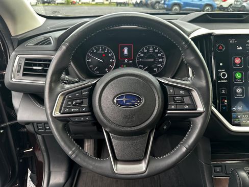 Certified 2023 Subaru Ascent Touring AWD/4WD image 17