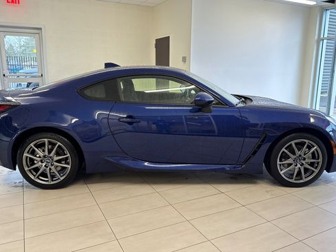 Used 2024 Subaru BRZ Limited image 3