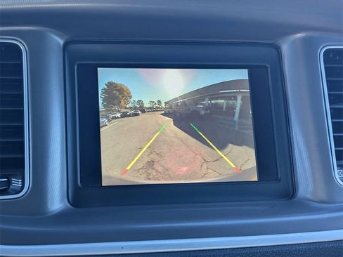 Used 2022 Dodge Charger SXT image 14