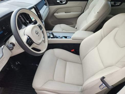 Used 2023 Volvo XC60 T8 Plus w/ Protection Package Premier AWD/4WD image 13