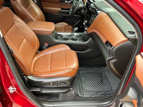 Used 2018 Chevrolet Traverse High Country image 24