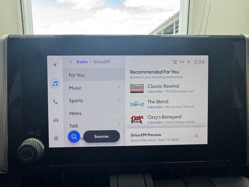 Used 2023 Toyota RAV4 LE image 28