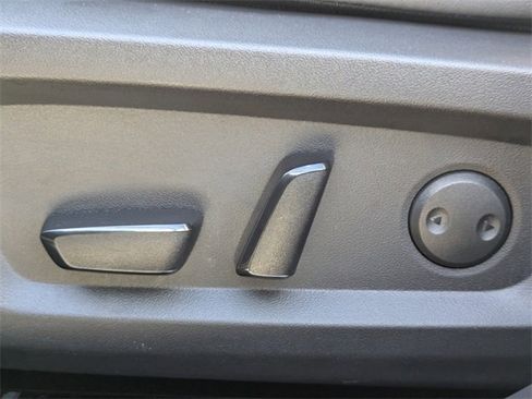 Used 2024 Mitsubishi Outlander FWD image 21