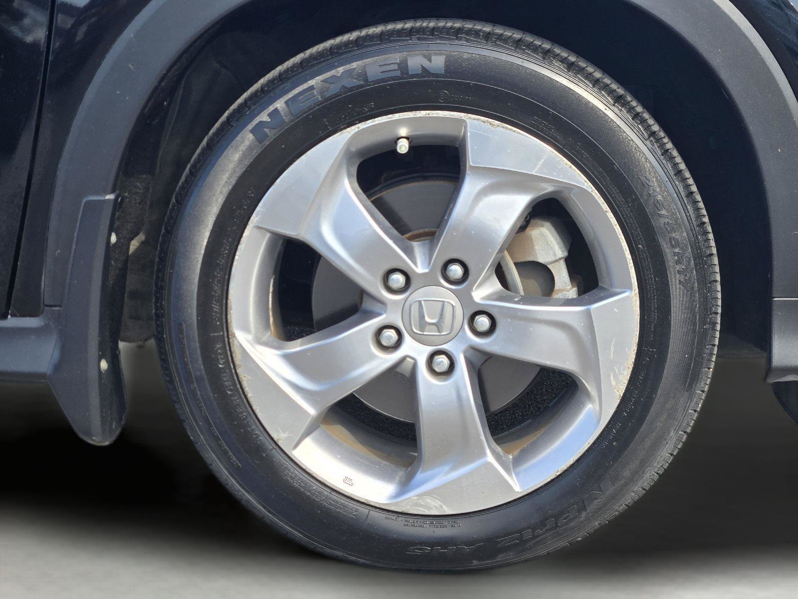 Used 2016 Honda HR-V LX image 10