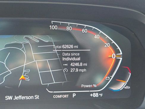 Used 2023 BMW X5 xDrive40i AWD/4WD image 44