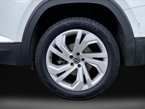 Used 2023 Volkswagen Atlas SE FWD image 36
