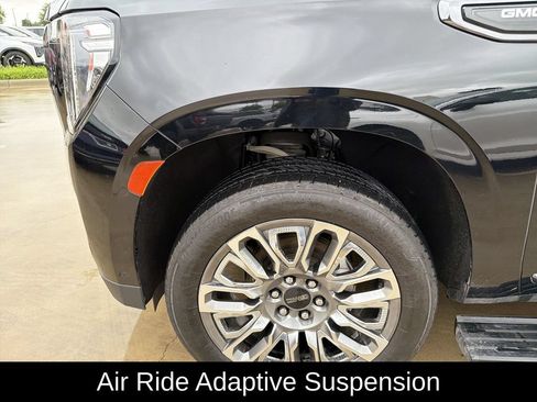 Used 2024 GMC Yukon XL Denali Ultimate AWD/4WD image 22