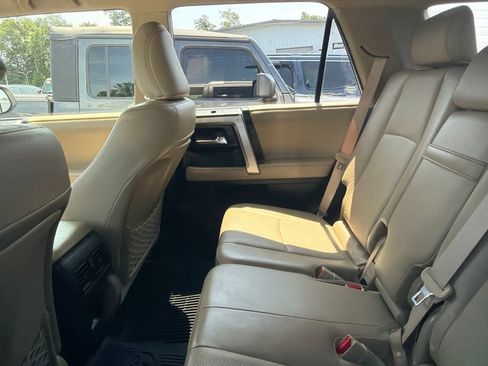 Used 2023 Toyota 4Runner Limited AWD/4WD image 10