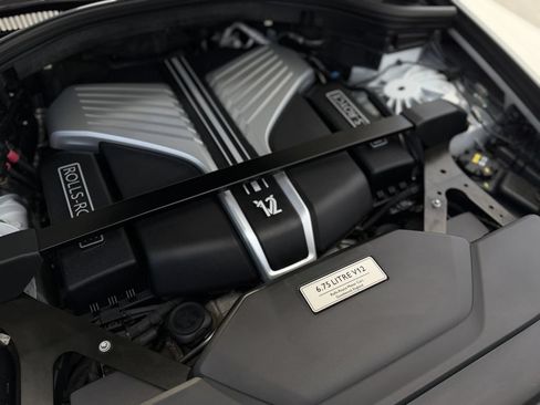 Used 2021 Rolls-Royce Cullinan AWD/4WD image 39