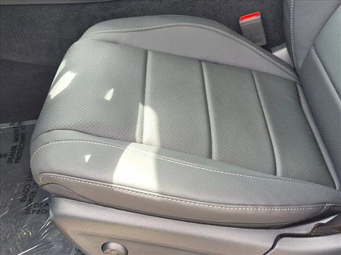 New 2026 Mercedes-Benz GLS 450 4MATIC image 4