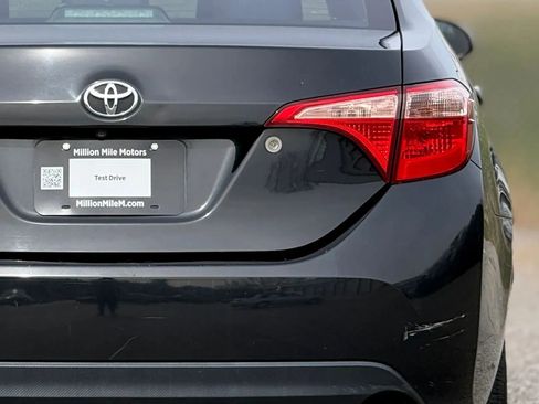 Used 2018 Toyota Corolla L image 14