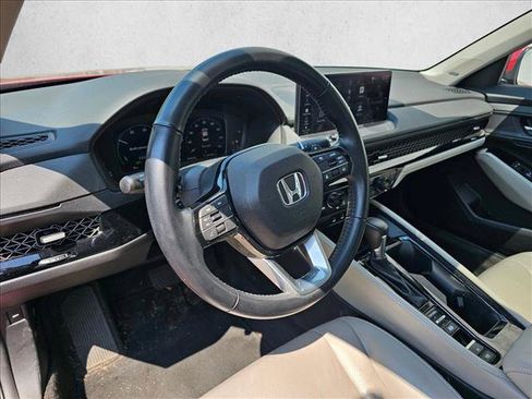 Used 2023 Honda Accord Touring image 24