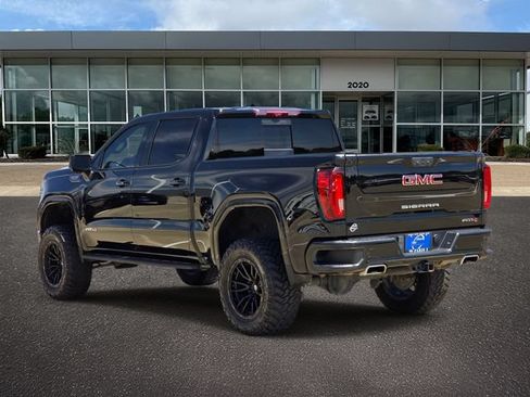 Used 2024 GMC Sierra 1500 AT4 w/ Technology Package AWD/4WD image 6