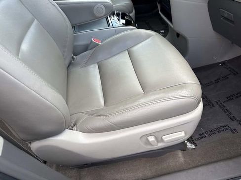 Used 2017 Toyota Sienna XLE FWD image 10