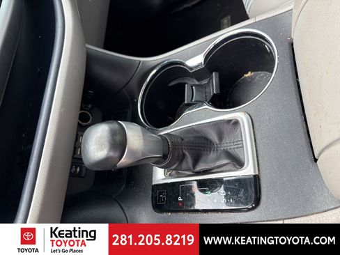 Used 2019 Toyota Highlander Plus FWD image 19