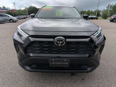 Used 2025 Toyota RAV4 XLE w/ Convenience Package AWD/4WD image 11