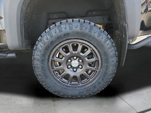 Certified 2022 Chevrolet Colorado ZR2 w/ Colorado ZR2 Bison Edition image 27