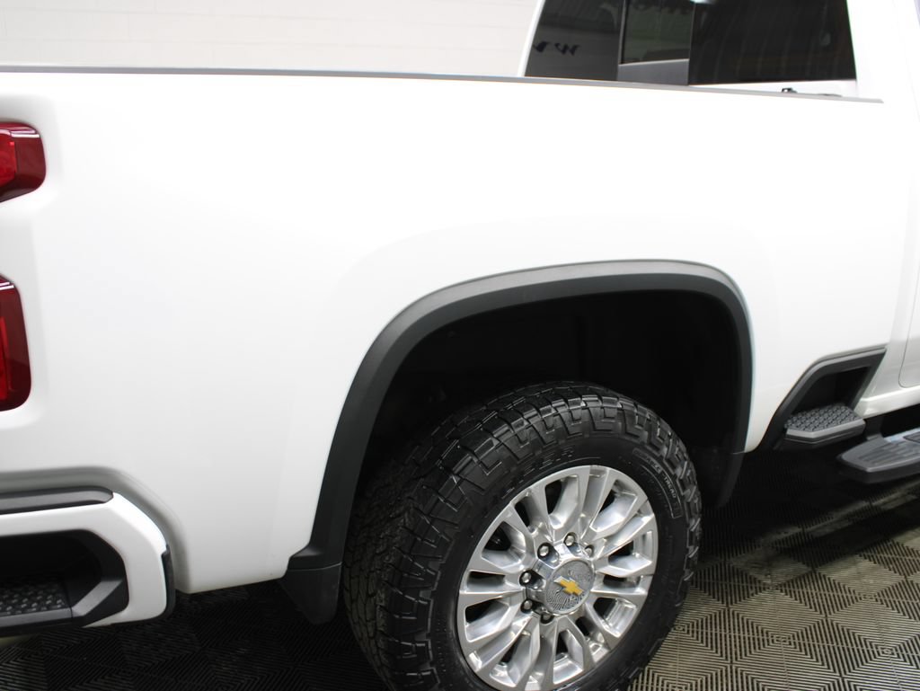 Used 2023 Chevrolet Silverado 3500 High Country w/ Technology Package AWD/4WD image 46