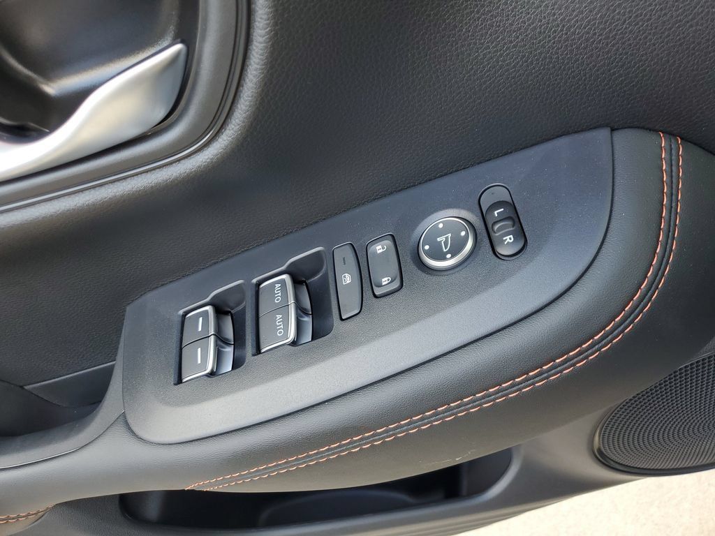 New 2027 Honda HR-V Sport image 23