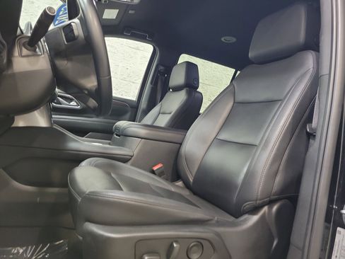 Used 2023 Chevrolet Tahoe LT image 19